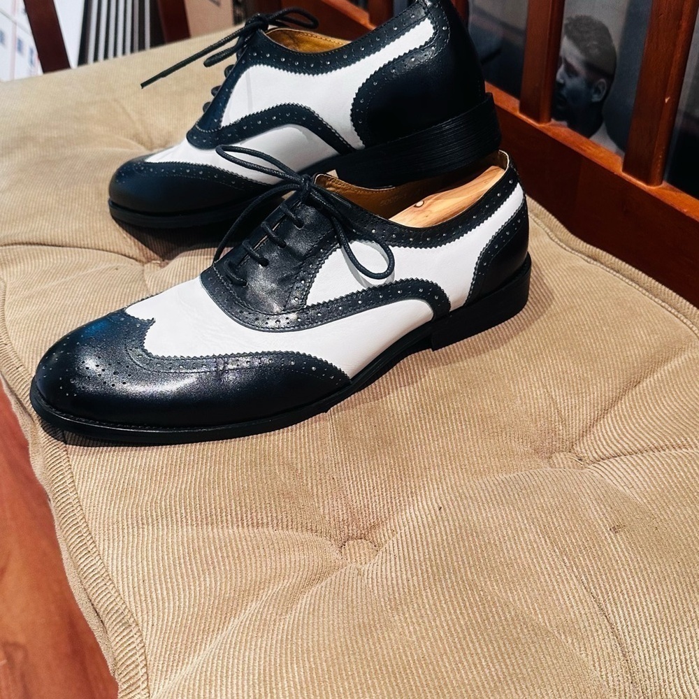 Royal Wind Black White Spectator Shoes. - Picture 3 of 15